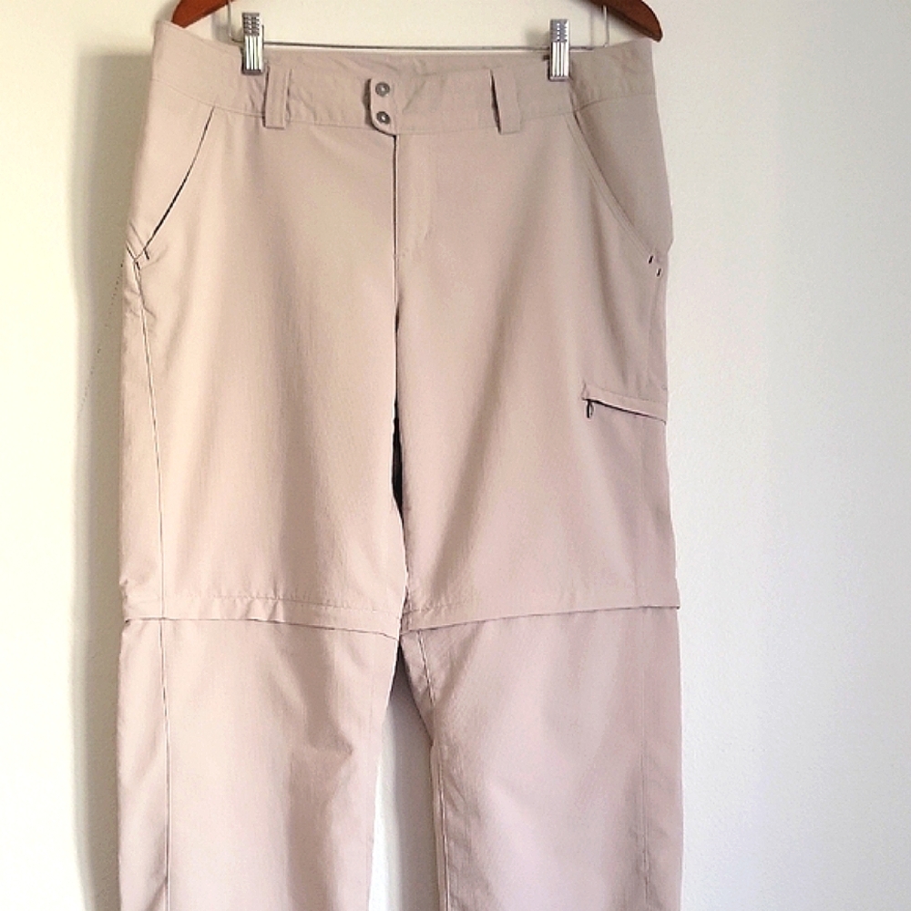 Women's Columbia Hiking Pants. 14 TALL